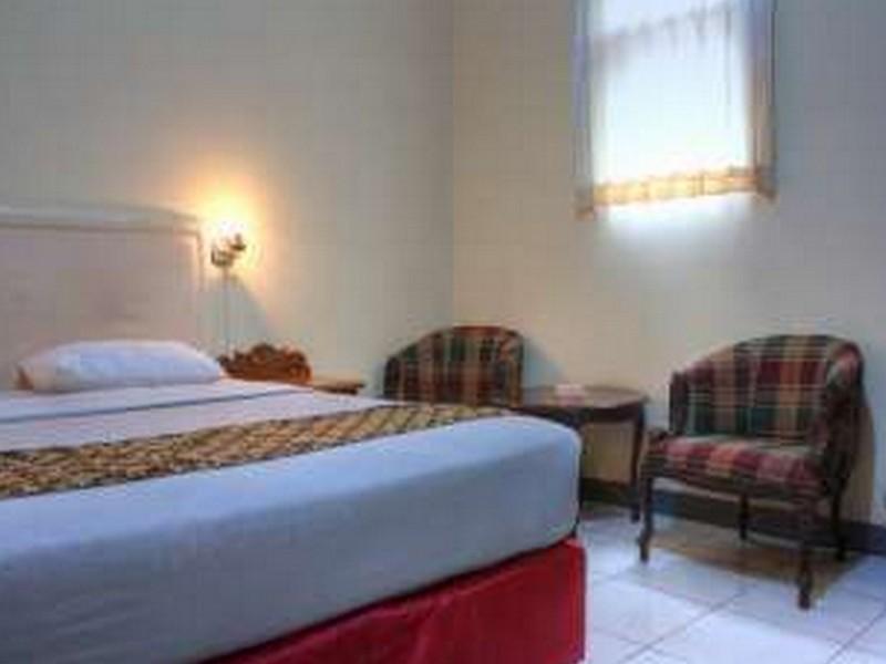 Hotel Cihampelas 1 Bandung Exterior foto
