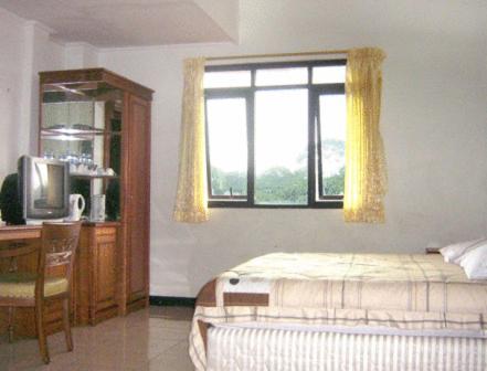Hotel Cihampelas 1 Bandung Habitación foto